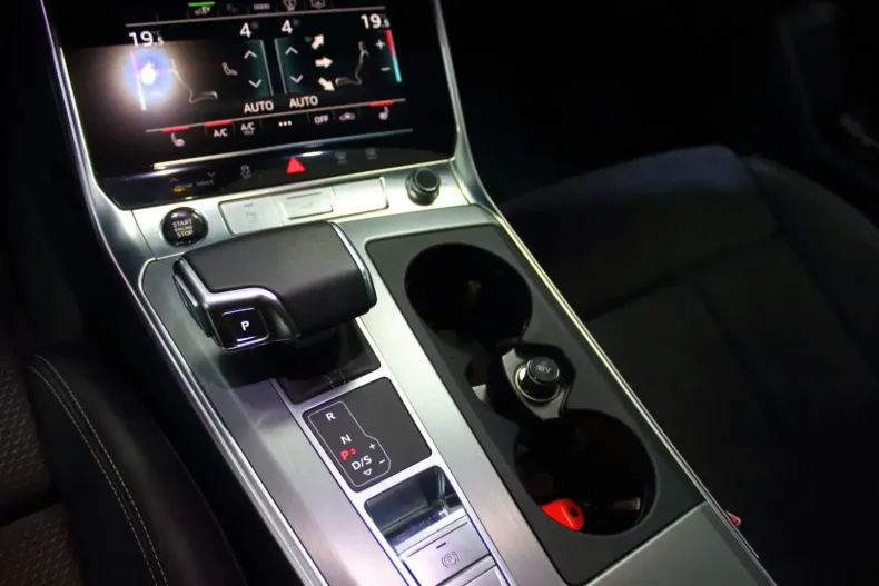 Audi A6 din 2021 cu 64.288 km - oferta AUD122446 - foto 27