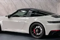 Porsche 911 din 2023 cu 6.000 km - oferta POR122448 - foto 4