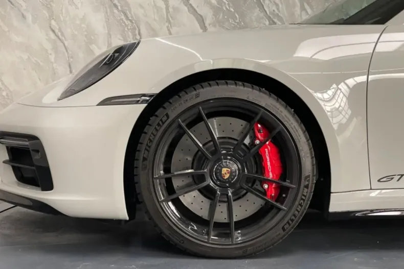 Porsche 911 din 2023 cu 6.000 km - oferta POR122448 - foto 10