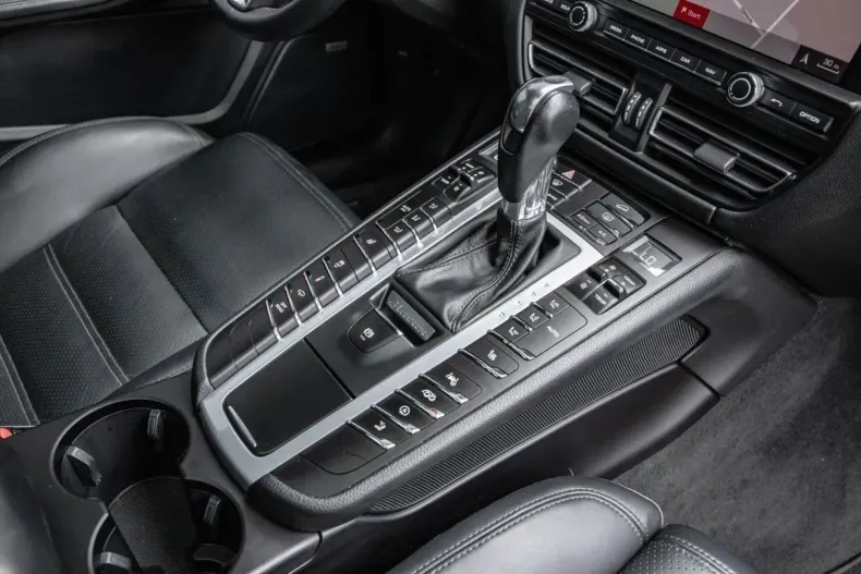 Porsche Macan din 2020 cu 80.000 km - oferta POR122450 - foto 13