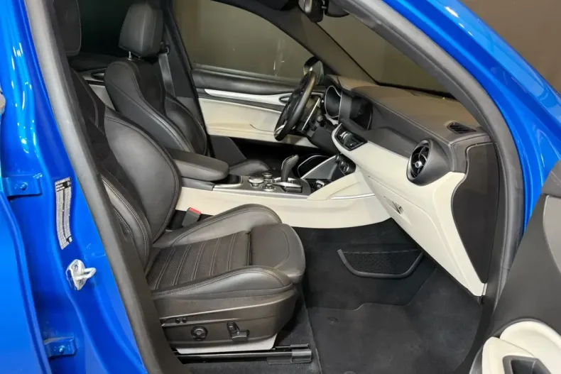 Alfa Romeo Stelvio din 2021 cu 74.490 km - oferta ALF122458 - foto 24