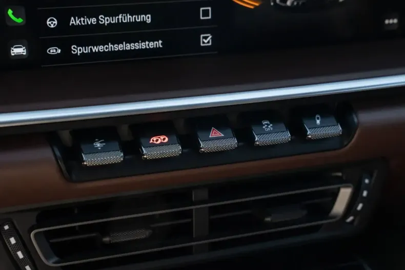 Porsche 992 din 2024 cu 8.100 km - oferta POR122464 - foto 27