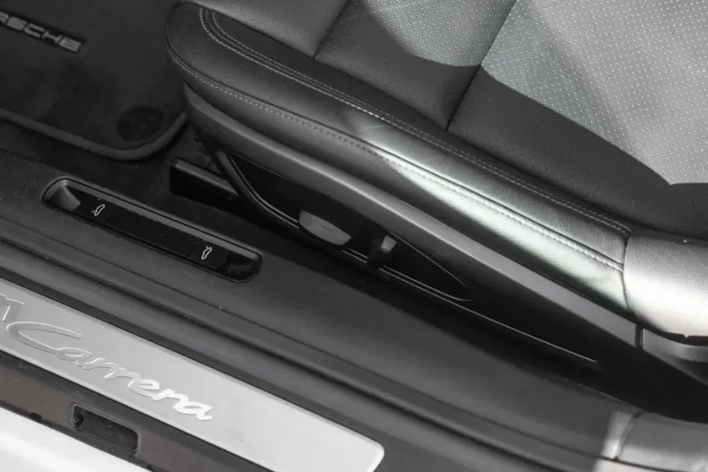 Porsche 992 din 2024 cu 31.700 km - oferta POR122465 - foto 19