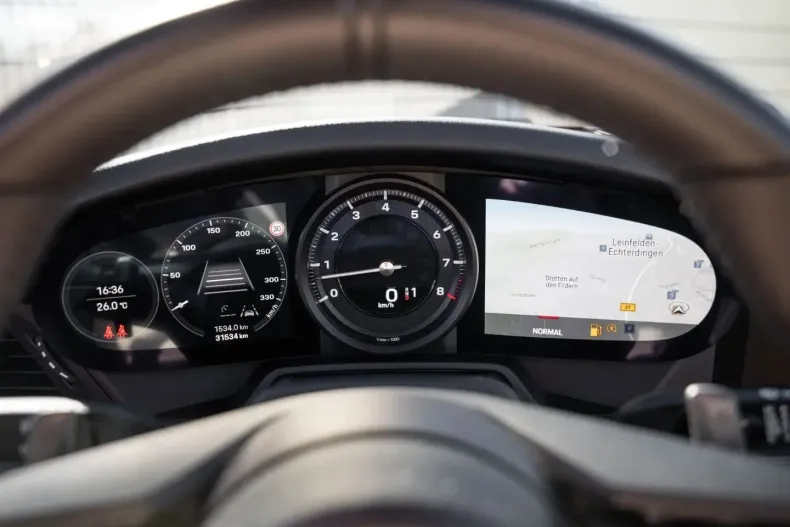 Porsche 992 din 2024 cu 31.700 km - oferta POR122465 - foto 27