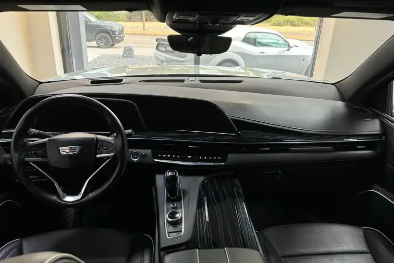 Cadillac Escalade din 2022 cu 42.566 km - oferta CAD122488 - foto 10