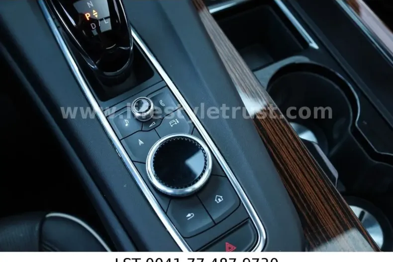 Cadillac Escalade din 2023 cu 81.500 km - oferta CAD122489 - foto 13