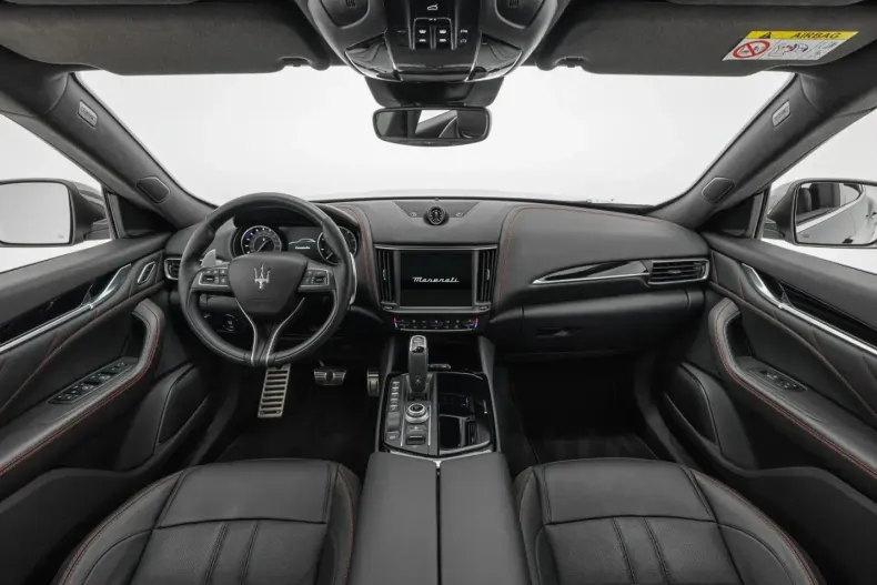 Maserati Levante din 2023 cu 54.900 km - oferta MAS122491 - foto 11