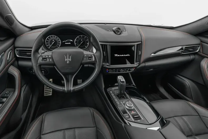 Maserati Levante din 2023 cu 54.900 km - oferta MAS122491 - foto 12