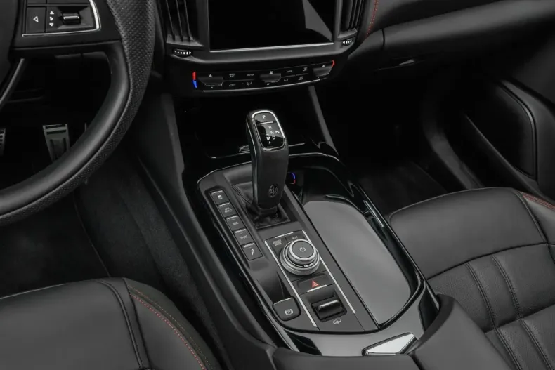 Maserati Levante din 2023 cu 54.900 km - oferta MAS122491 - foto 14