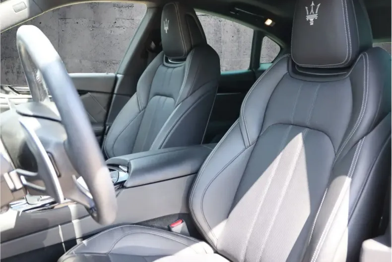 Maserati Levante din 2021 cu 41.600 km - oferta MAS122492 - foto 5