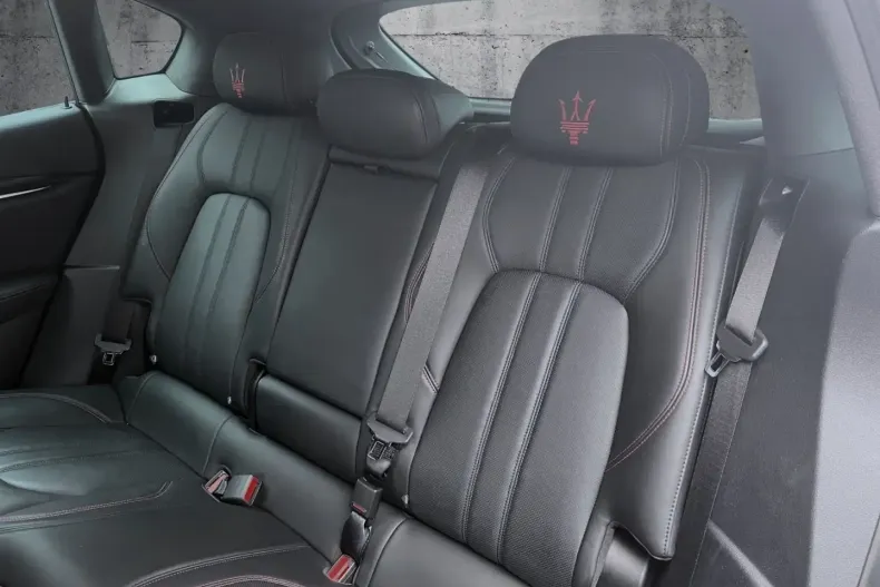 Maserati Levante din 2021 cu 64.788 km - oferta MAS122494 - foto 9