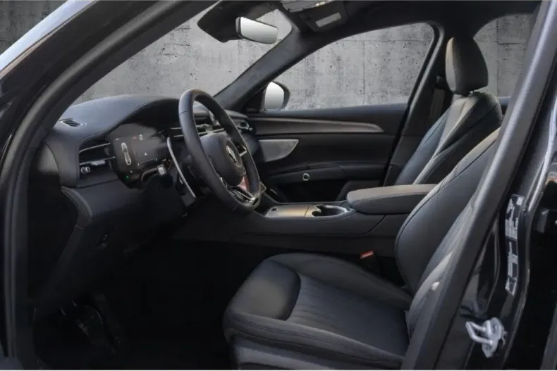 Maserati Grecale din 2022 cu 51.590 km - oferta MAS122497 - foto 6