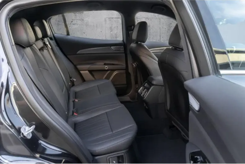 Maserati Grecale din 2022 cu 51.590 km - oferta MAS122497 - foto 9