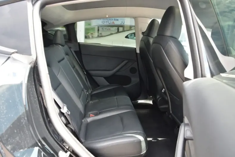 Tesla Model Y din 2022 cu 61.561 km - oferta TES122501 - foto 11