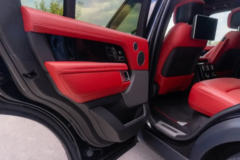 Land Rover Range Rover din 2021 cu 69.560 km - oferta LAN122506 - foto 25