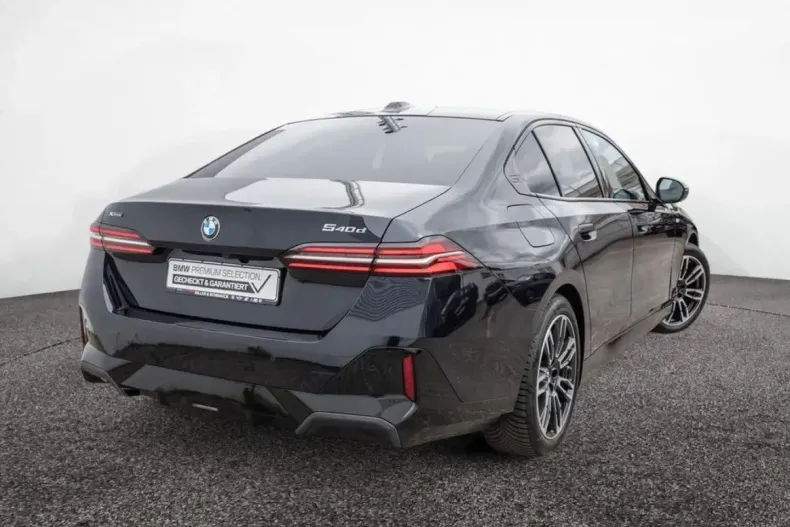 BMW 540 din 2024 cu 24.900 km - oferta BMW122512 - foto 3