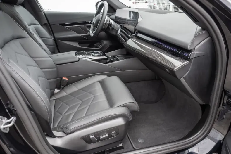 BMW 540 din 2024 cu 24.900 km - oferta BMW122512 - foto 7