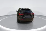 Lexus NX 450h din 2022 cu 57.670 km - oferta LEX122513 - foto 6