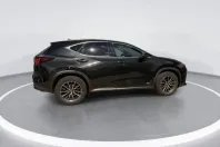 Lexus NX 450h din 2022 cu 57.670 km - oferta LEX122513 - foto 8