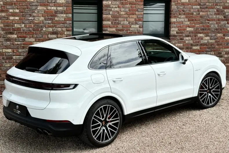 Porsche Cayenne din 2024 cu 9.700 km - oferta POR122518 - foto 14