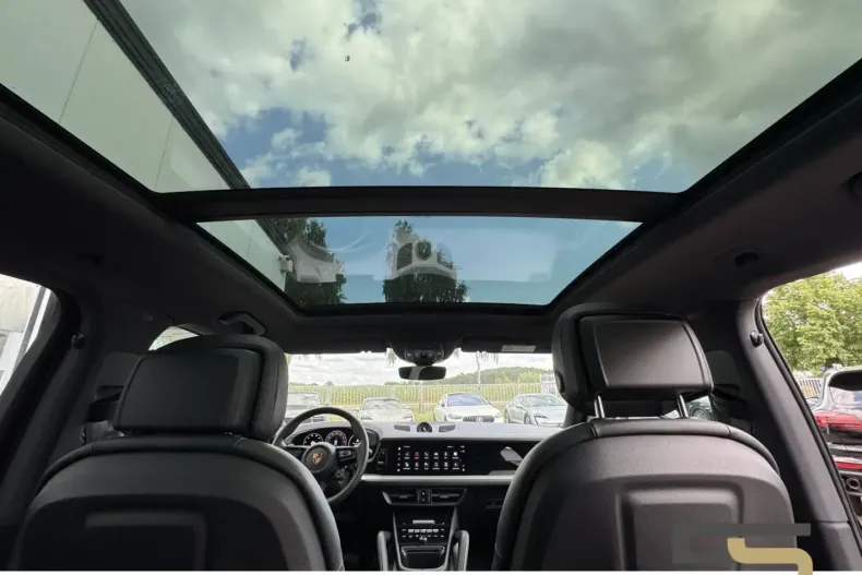 Porsche Cayenne din 2024 cu 8.919 km - oferta POR122519 - foto 22