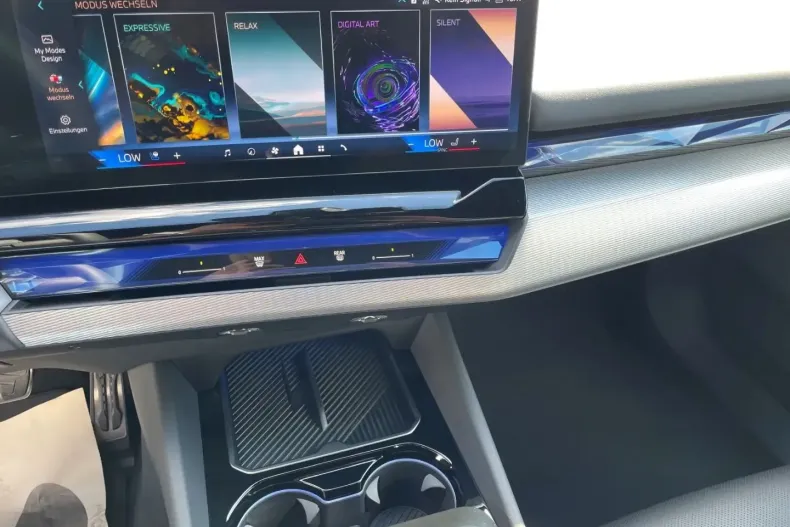 BMW 550 din 2024 cu 4.964 km - oferta BMW122539 - foto 13