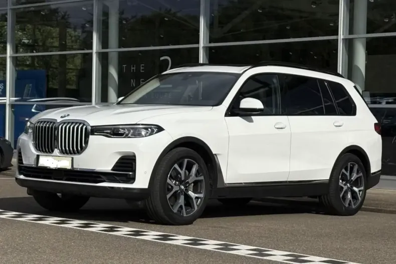 BMW X7 din 2022 cu 77.258 km - oferta BMW122575 - foto 1