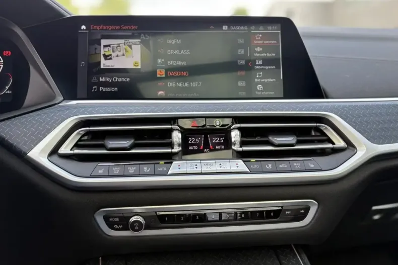 BMW X7 din 2022 cu 77.258 km - oferta BMW122575 - foto 4