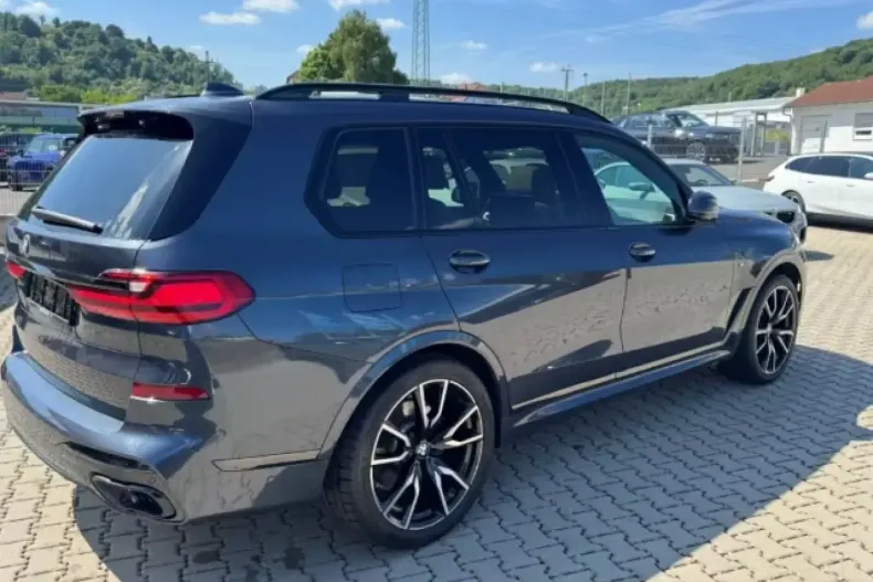 BMW X7 din 2021 cu 71.100 km - oferta BMW122576 - foto 3