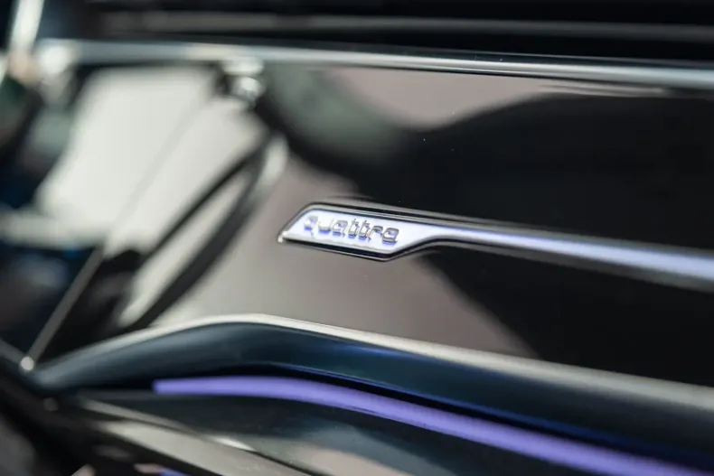 Audi Q8 din 2022 cu 53.000 km - oferta AUD122578 - foto 29