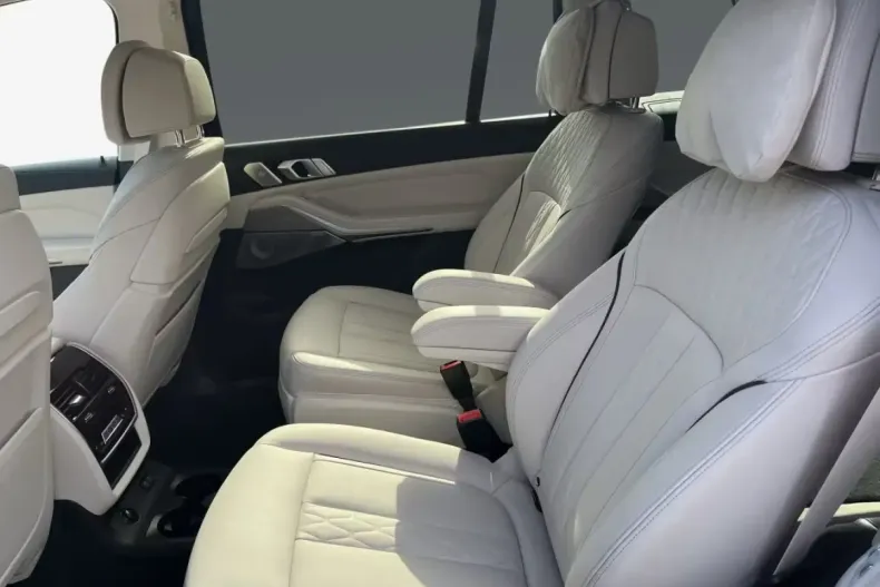 BMW X7 din 2021 cu 95.504 km - oferta BMW122594 - foto 9