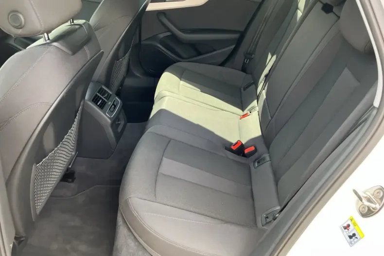 Audi A4 Allroad din 2023 cu 43.500 km - oferta AUD122607 - foto 10