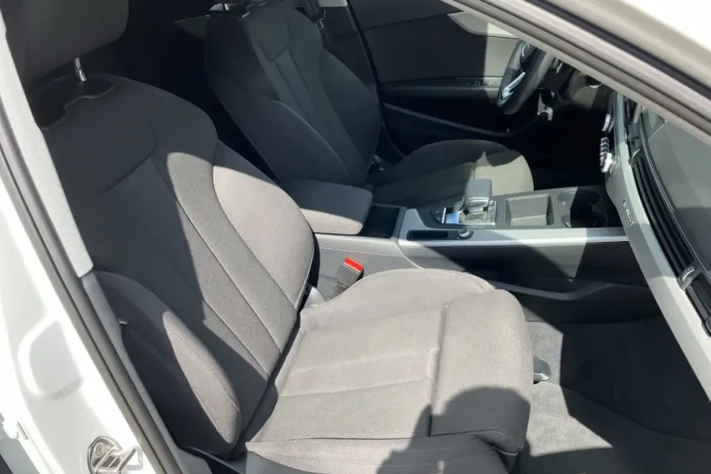 Audi A4 Allroad din 2023 cu 43.500 km - oferta AUD122607 - foto 11