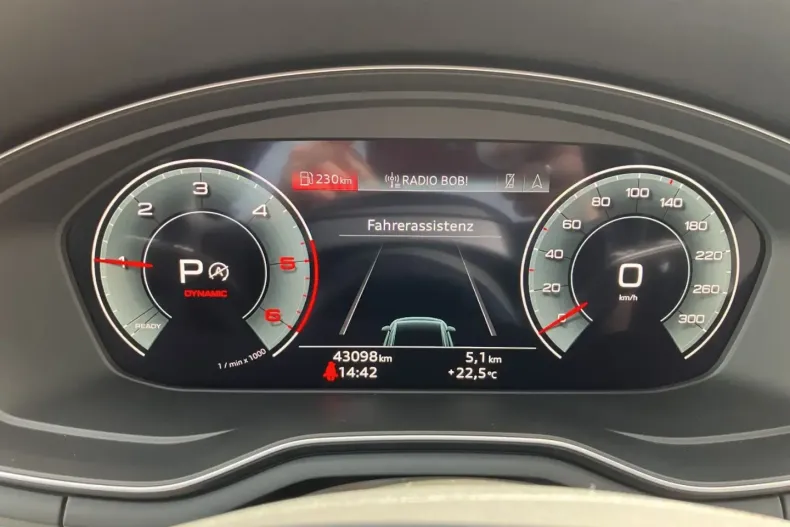 Audi A4 Allroad din 2023 cu 43.500 km - oferta AUD122607 - foto 17