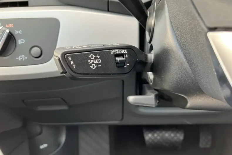 Audi A4 Allroad din 2023 cu 43.500 km - oferta AUD122607 - foto 22