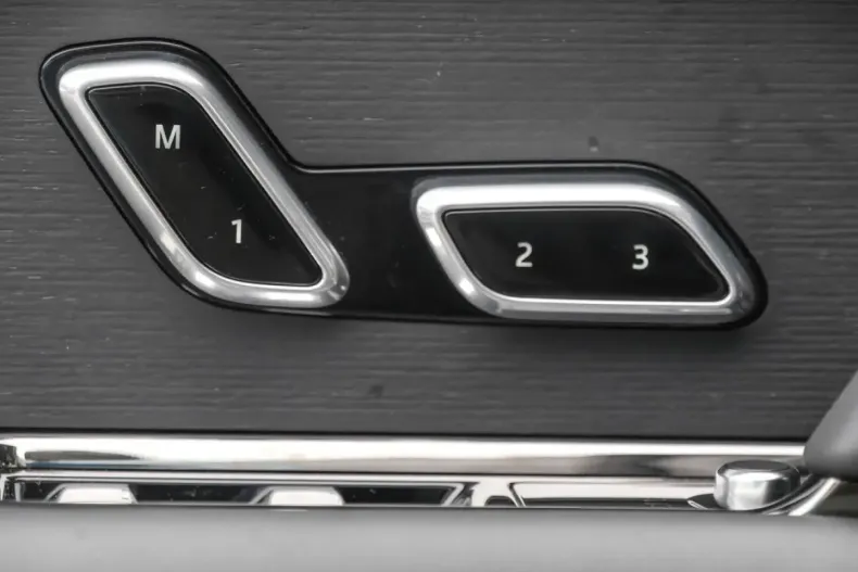 Land Rover Range Rover Sport din 2024 cu 7.600 km - oferta LAN122610 - foto 15