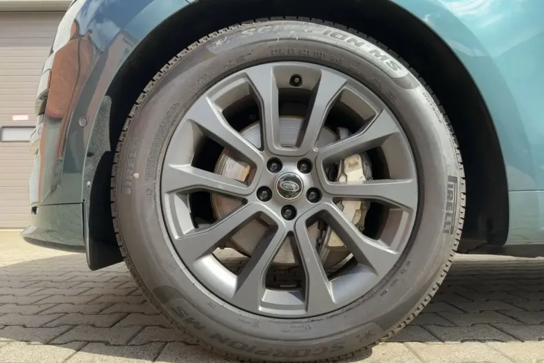 Land Rover Range Rover Sport din 2024 cu 8.587 km - oferta LAN122611 - foto 14