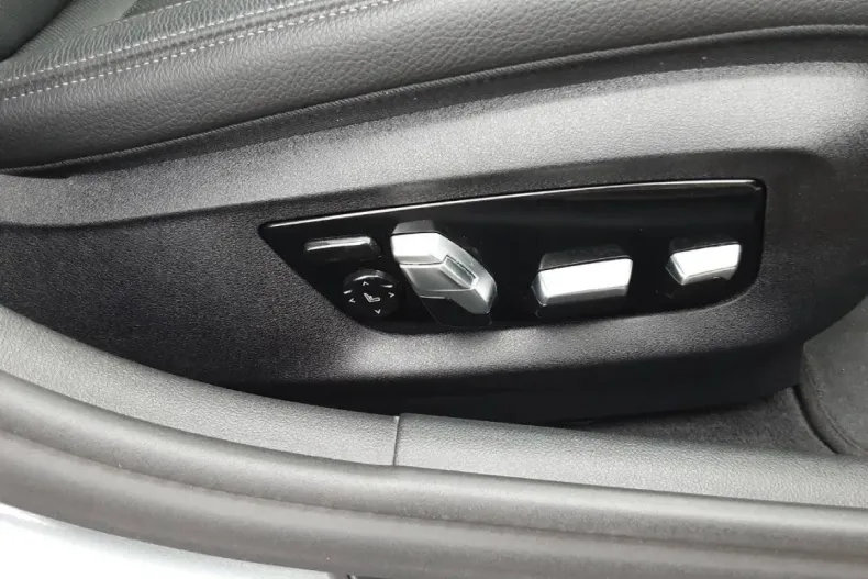 BMW 530 din 2022 cu 69.900 km - oferta BMW122615 - foto 16