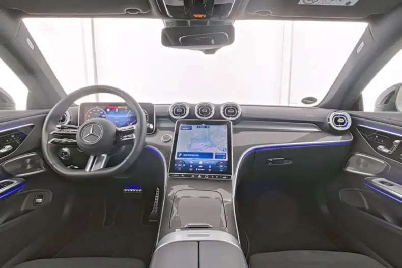 Mercedes-Benz CLE 300 din 2024 cu 23.488 km - oferta MER122616 - foto 6