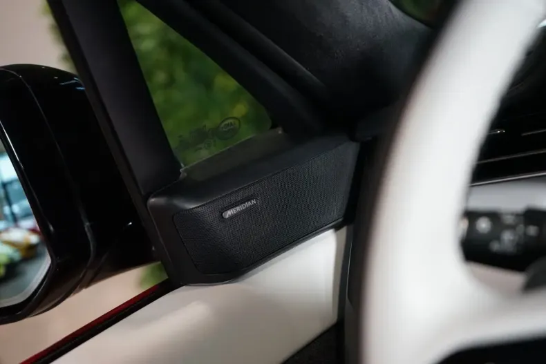 Land Rover Range Rover Sport din 2023 cu 37.833 km - oferta LAN122630 - foto 11