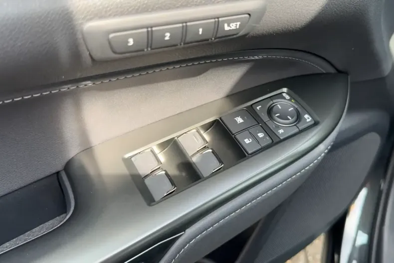 Lexus NX 350h din 2025 cu 0 km - oferta LEX122632 - foto 13