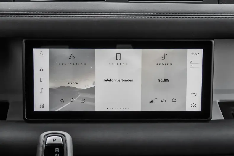 Land Rover Defender din 2023 cu 26.000 km - oferta LAN122633 - foto 10