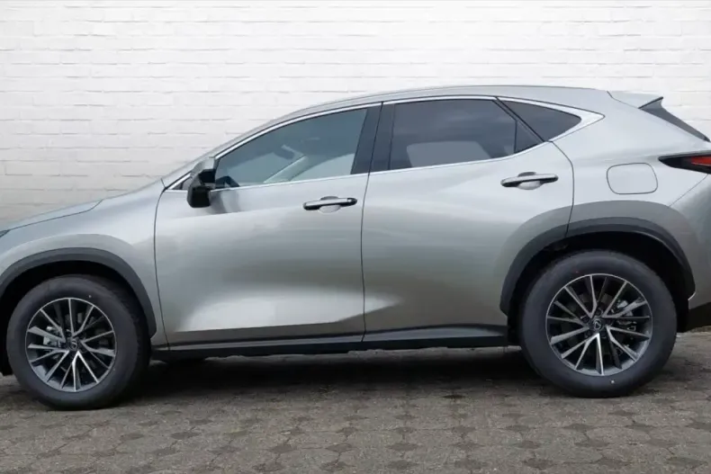 Lexus NX 350h din 2025 cu 0 km - oferta LEX122634 - foto 3