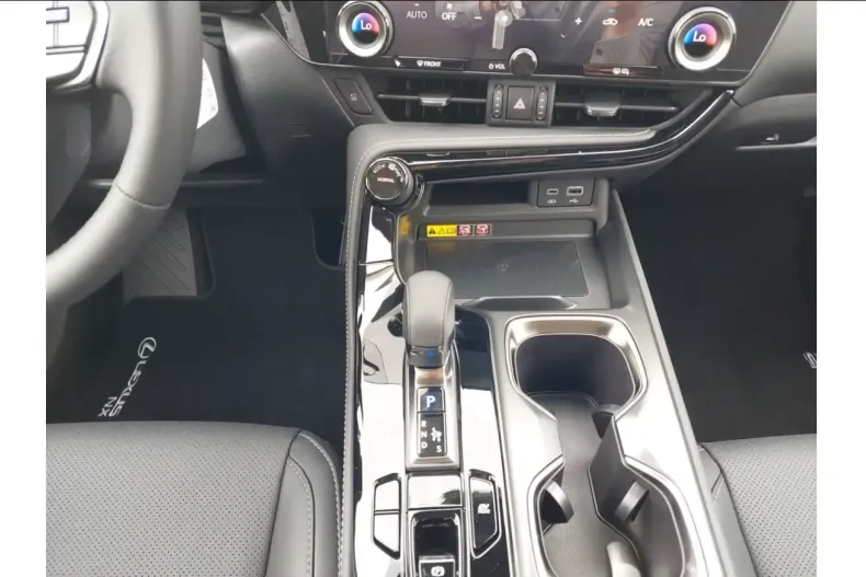 Lexus NX 350h din 2025 cu 0 km - oferta LEX122634 - foto 11