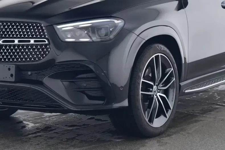 Mercedes-Benz GLE 450 din 2024 cu 8.988 km - oferta MER122639 - foto 6