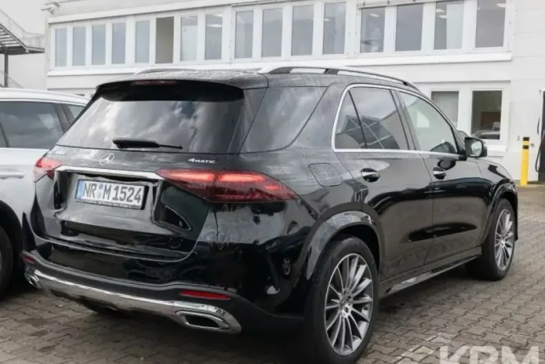 Mercedes-Benz GLE 300 din 2025 cu 9.900 km - oferta MER122642 - foto 9