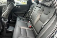 Volvo XC60 din 2020 cu 71.400 km - oferta VOL122643 - foto 6