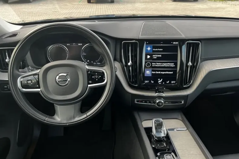 Volvo XC60 din 2020 cu 71.400 km - oferta VOL122643 - foto 9
