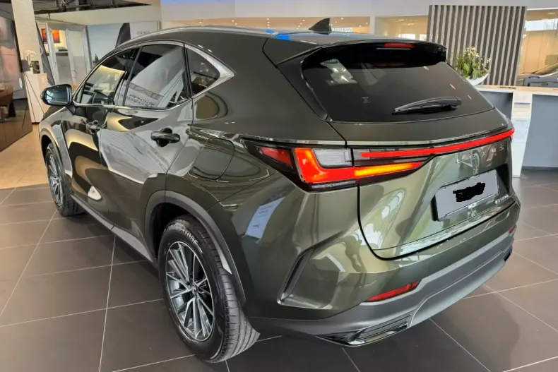 Lexus NX 350h din 2025 cu 10 km - oferta LEX122648 - foto 2