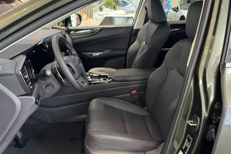 Lexus NX 350h din 2025 cu 10 km - oferta LEX122648 - foto 5